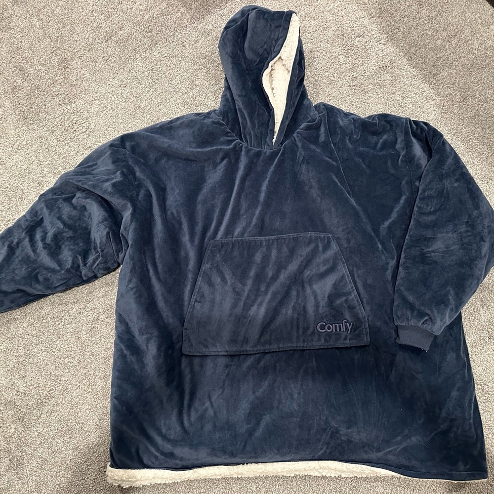 The Comfy Oversized Navy Hoodie - Great Condition!